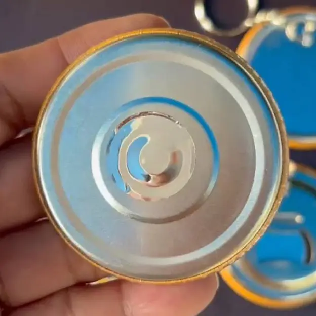 แม่เหล็กติดตู้เย็น